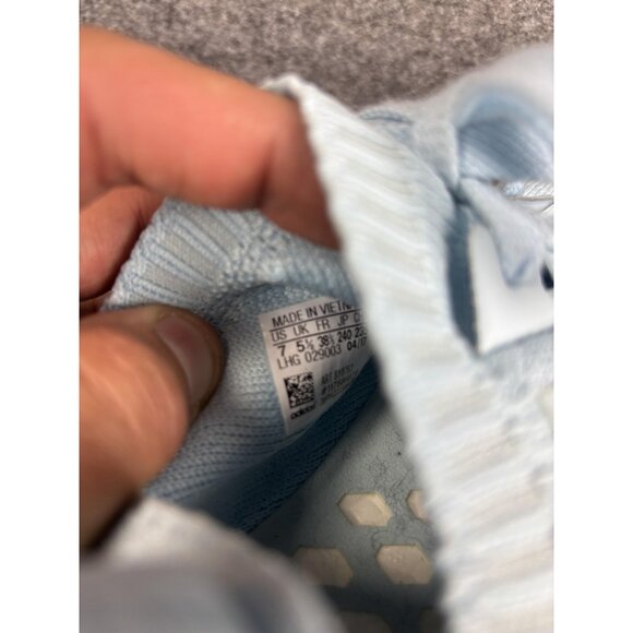 Adidas Originals NMD R1 Shoes Womens Size 7 Light Blue Boost Running Sneakers - Picture 6 of 8